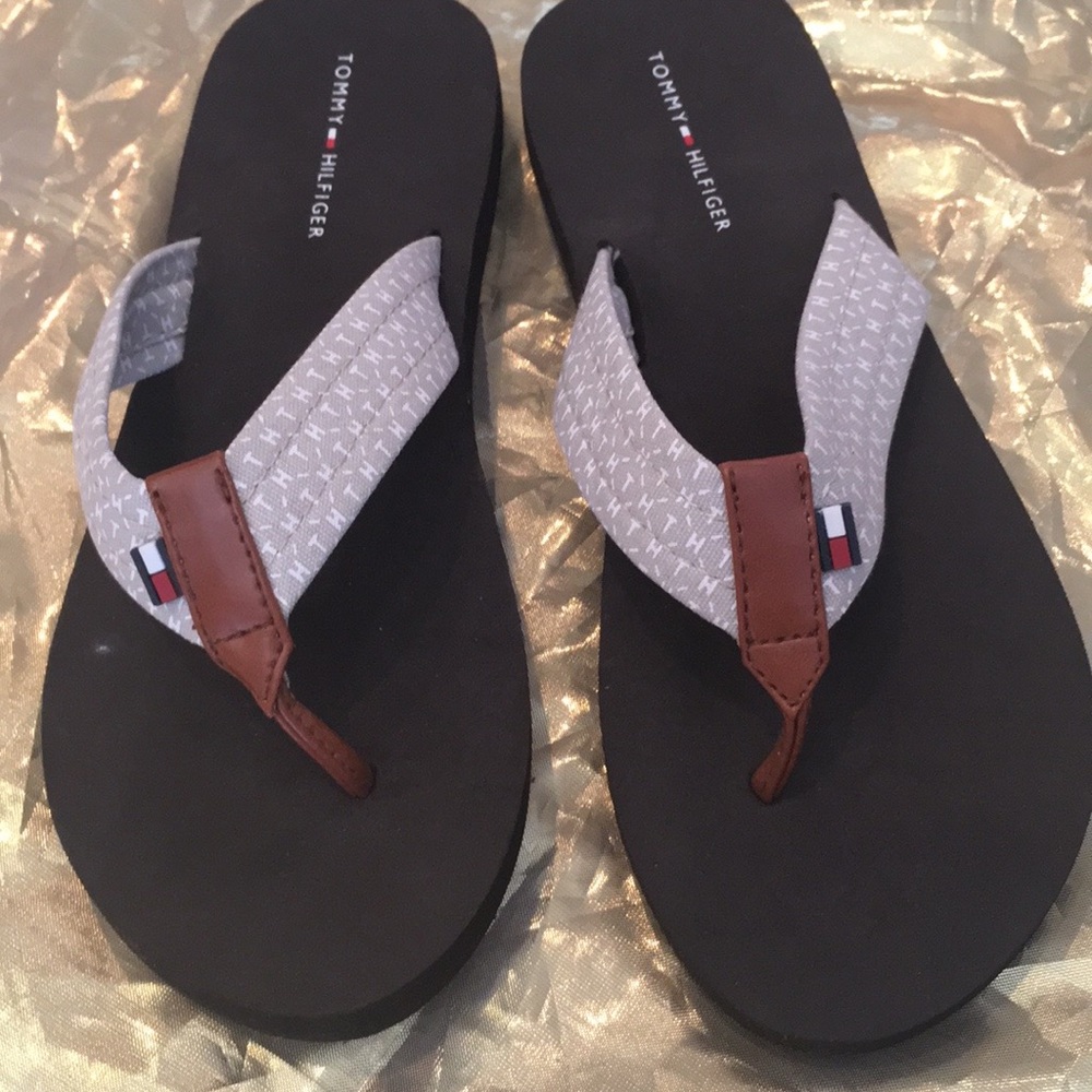 Tommy Hilfiger slipper size6